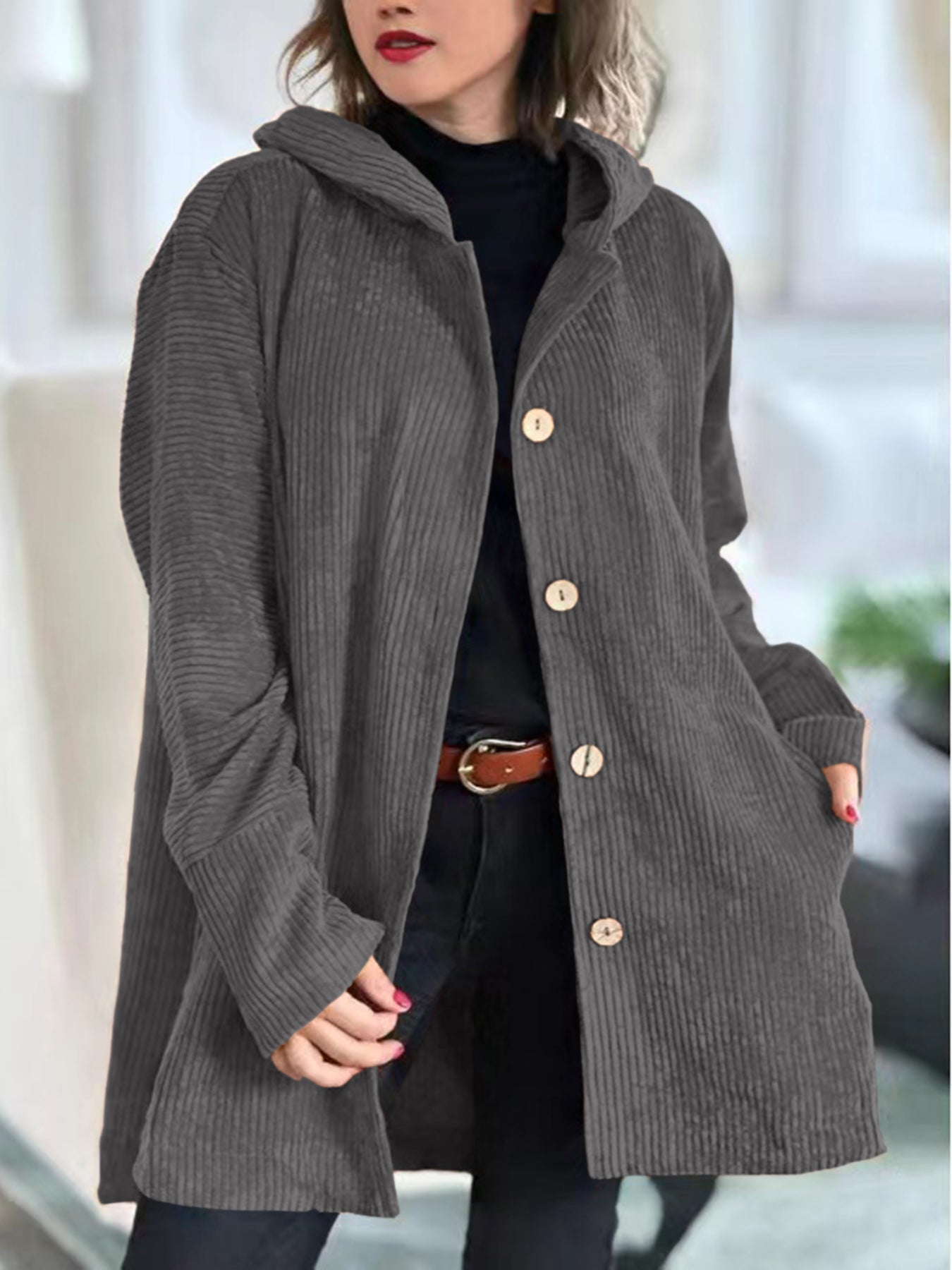CORDIA | VESTE À CAPUCHE EN VELOURS CÔTELÉ DOUILLETTE