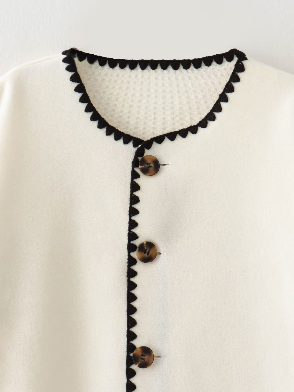 JULIETTE | VESTE CONTRASTÉE