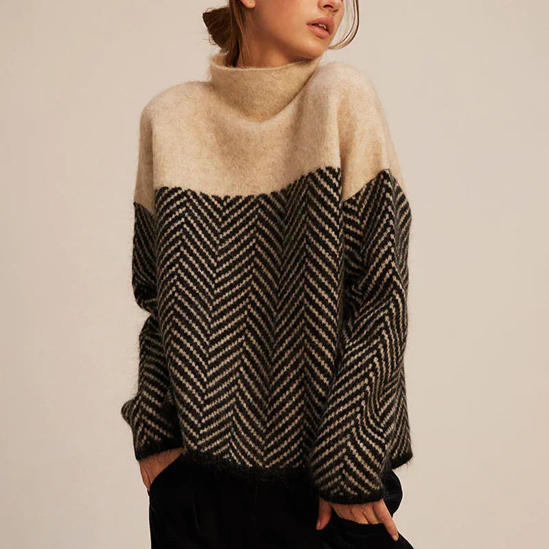PAULINA | PULL COL ROULÉ TORSADÉ AVEC MOTIF EN CHEVRONS