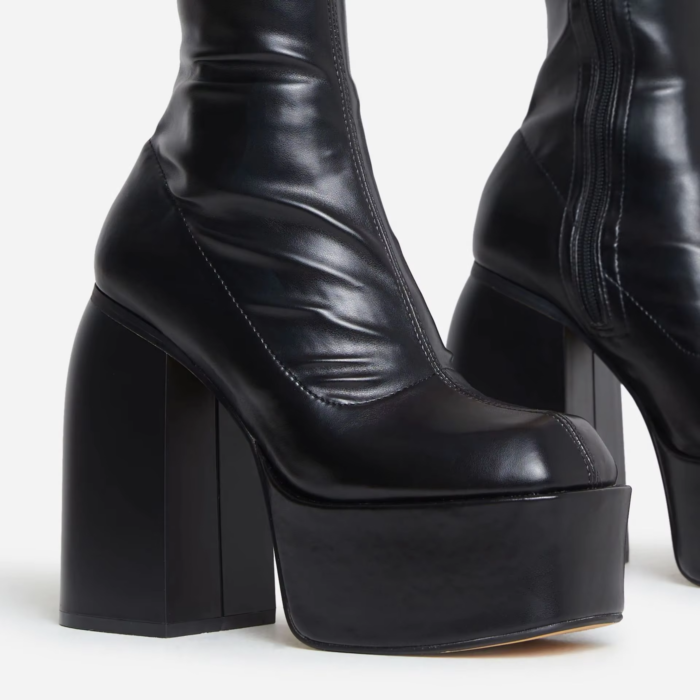 ALINE | TALONS AIGUILLES