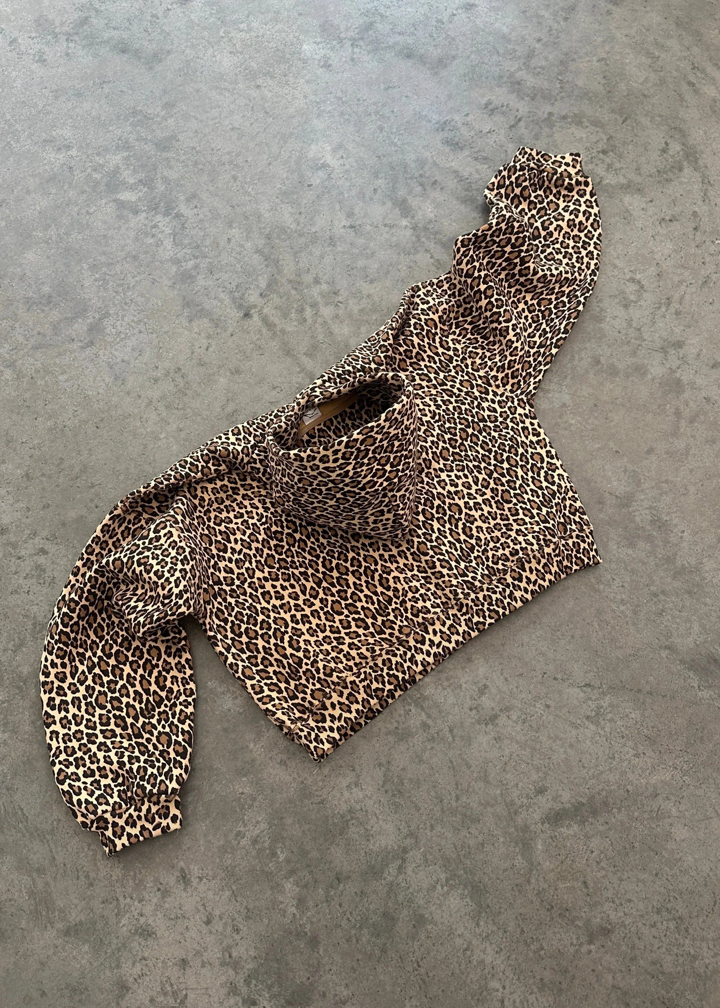 LAURE | PULL LÉOPARD ET CAMOUFLAGE